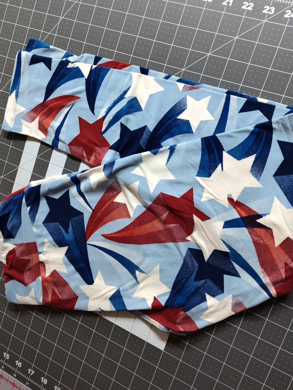 LuLaRoe One Size Starburst Leggings - Light Blue, Red, Navy & White